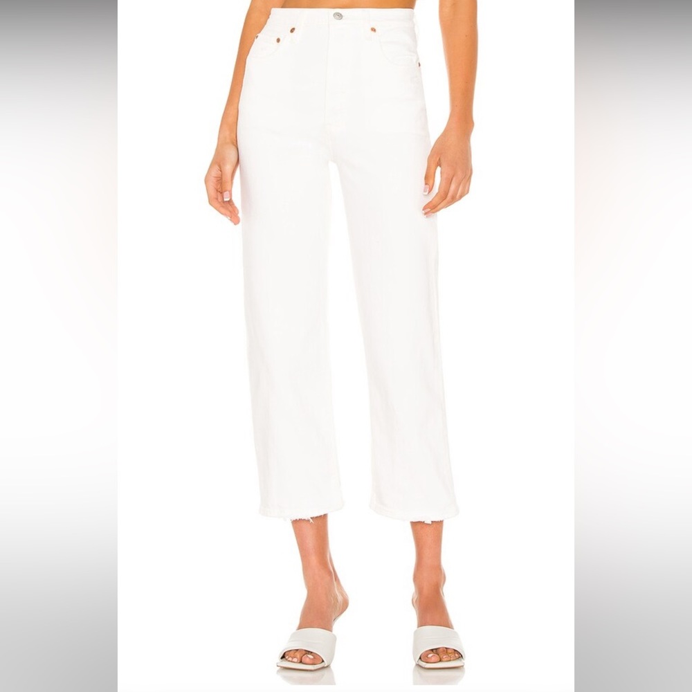 Levi's High Rise Straight Jeans in White - Picture 8 of 8